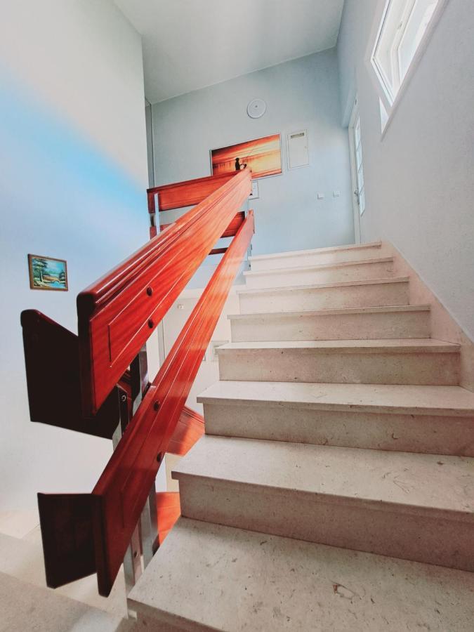 Guesthouse Varnica Kastel Luksic ภายนอก รูปภาพ